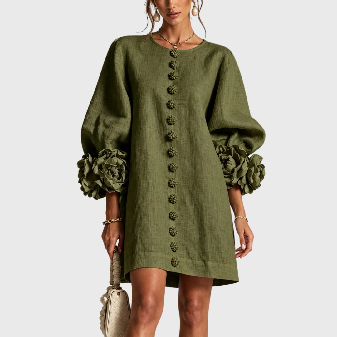 Elegant minikjole med puffermer
