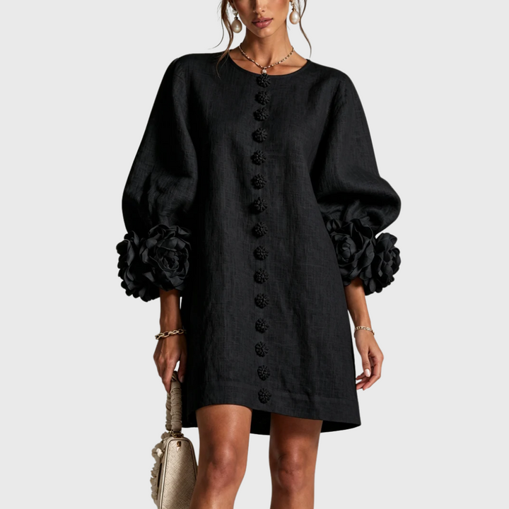 Elegant minikjole med puffermer