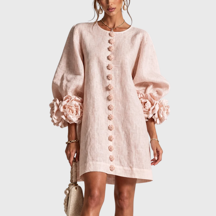 Elegant minikjole med puffermer