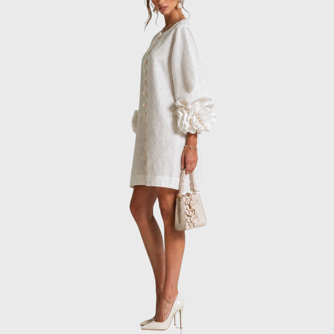Elegant minikjole med puffermer