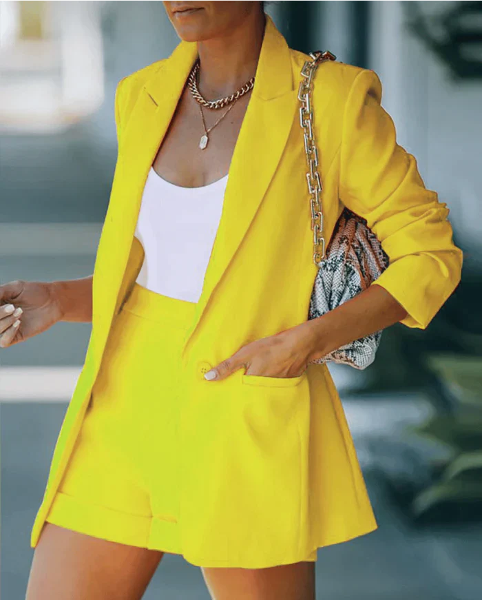 Chic Blazer Shorts Set for Kvinner