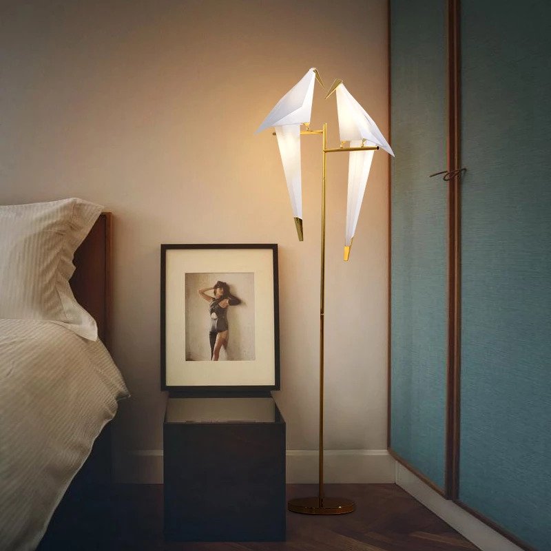 Origami Birdy bordlampe – Varmt stemningslys og moderne vingedesign
