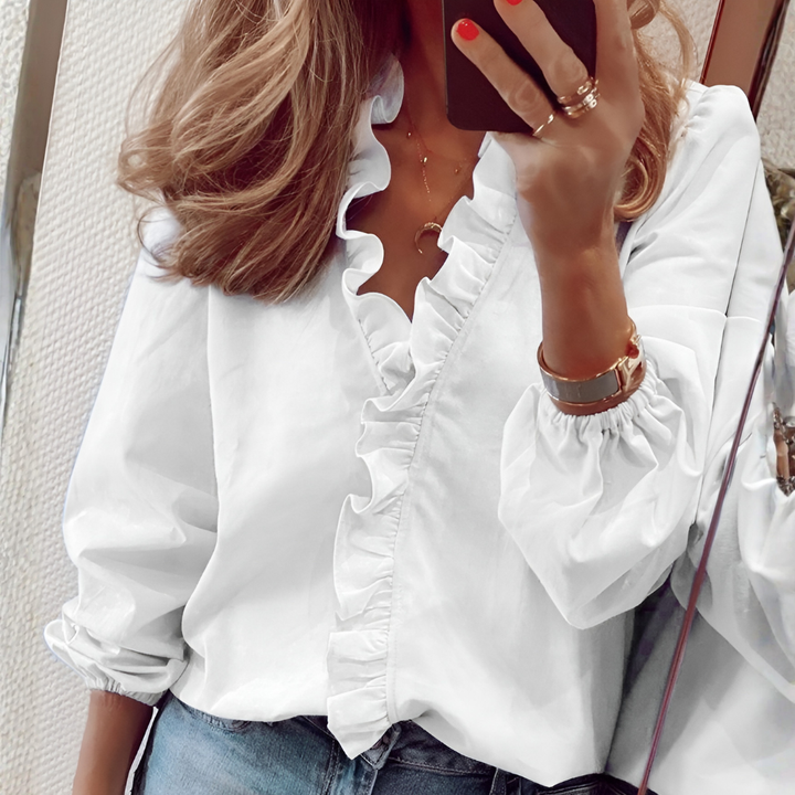 Chic Ruffle Bluse