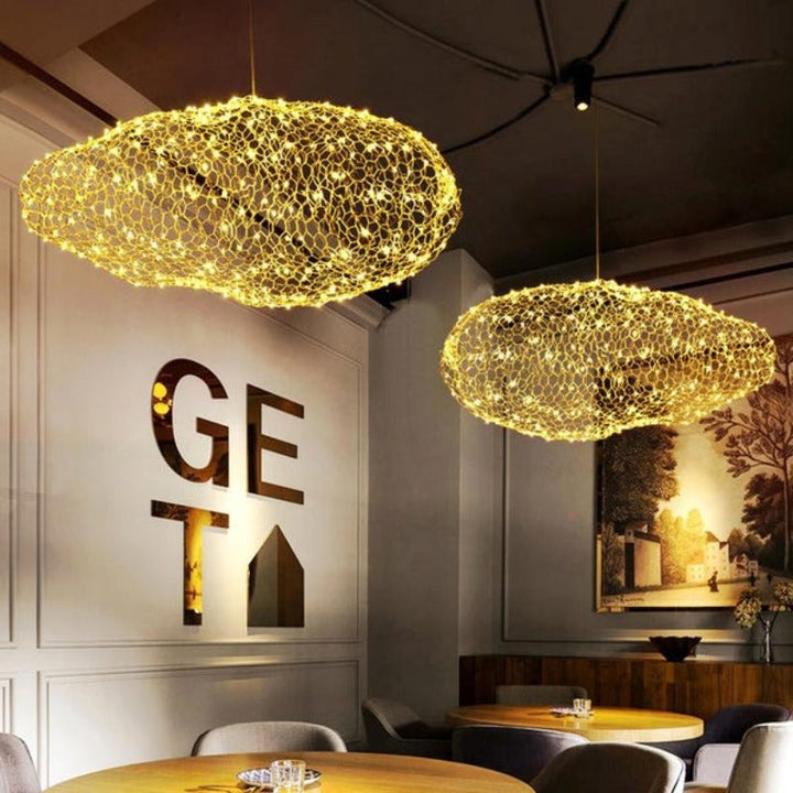 Håndlaget Skylampe i Jern med LED-Stjernepunkter for Art Deco-Interiør