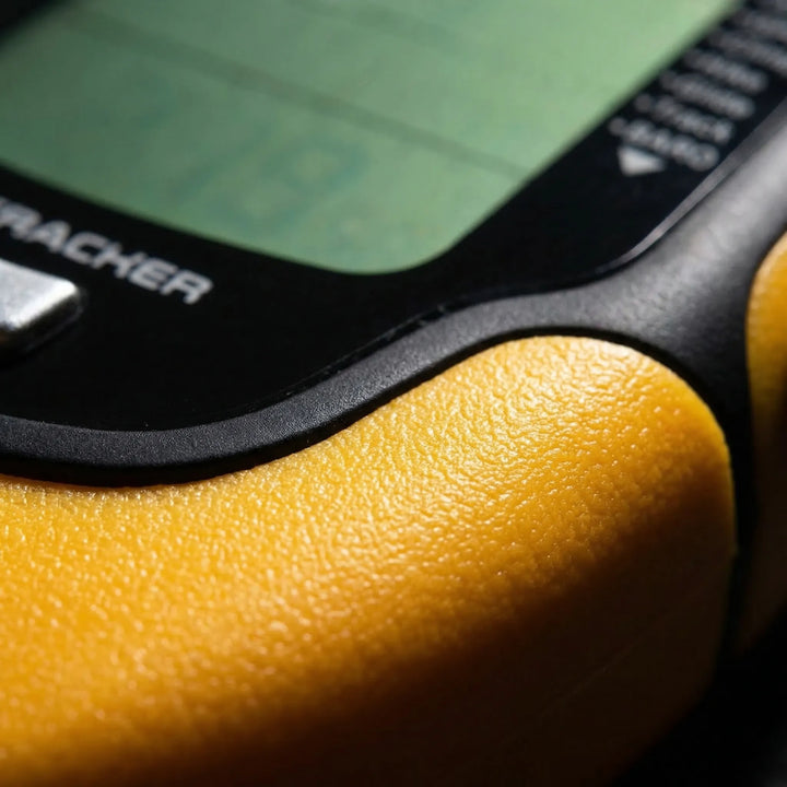 Kannettava monitoiminen GPS ulkoiluun - Traxonix