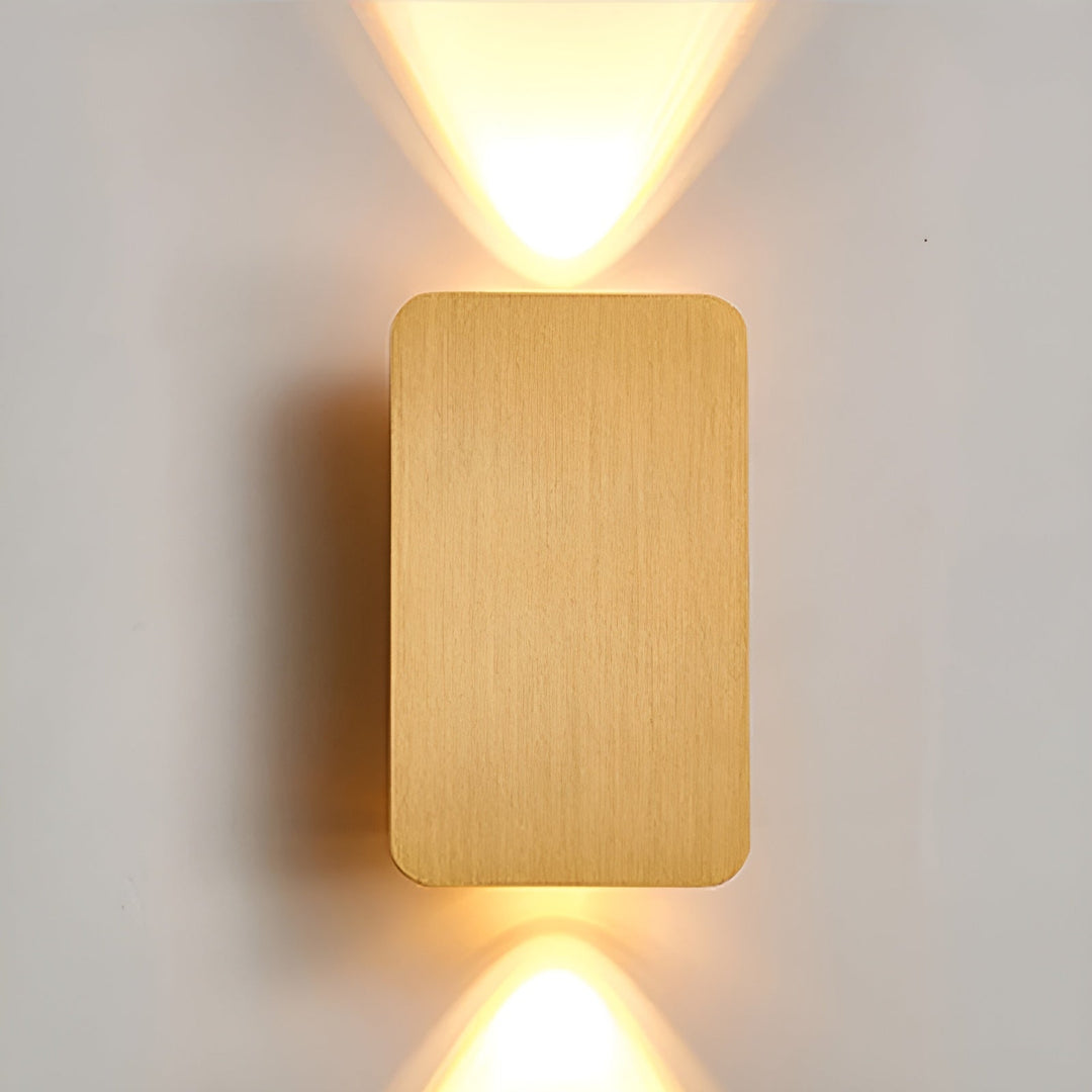 LED-vegglampe med opp- og nedlys – Moderne og stemningsfull