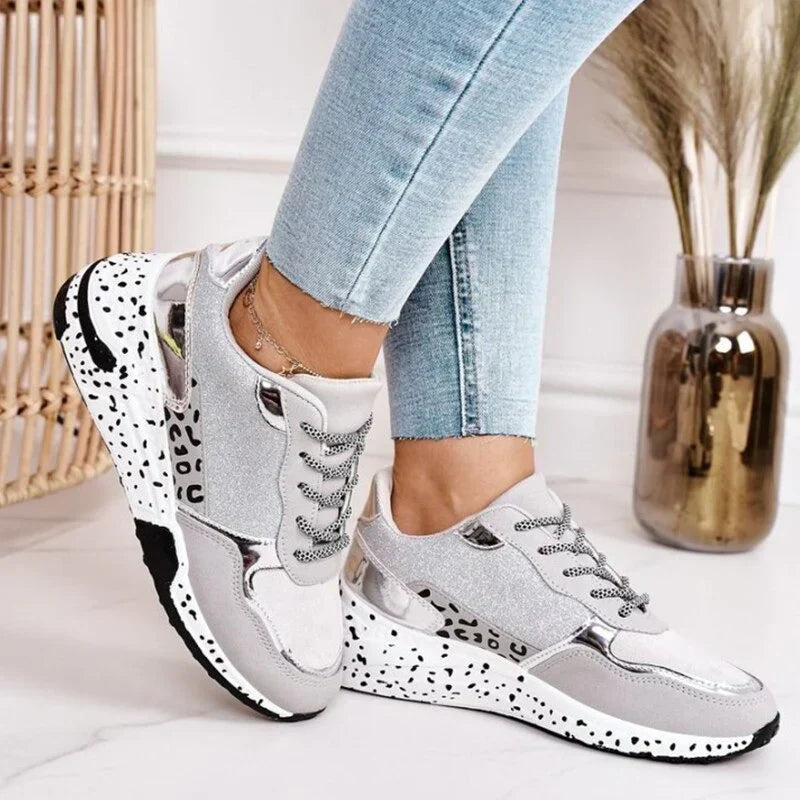 Kvinners ortopediske sneakers