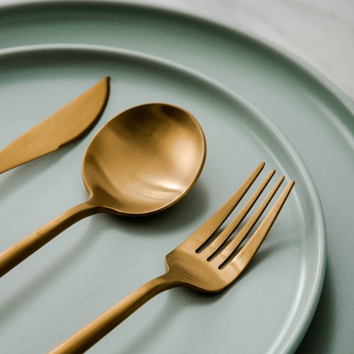 Luxe Bestikksett i Rustfritt Stål – Design i Gullfarge | 24 deler / 48 deler