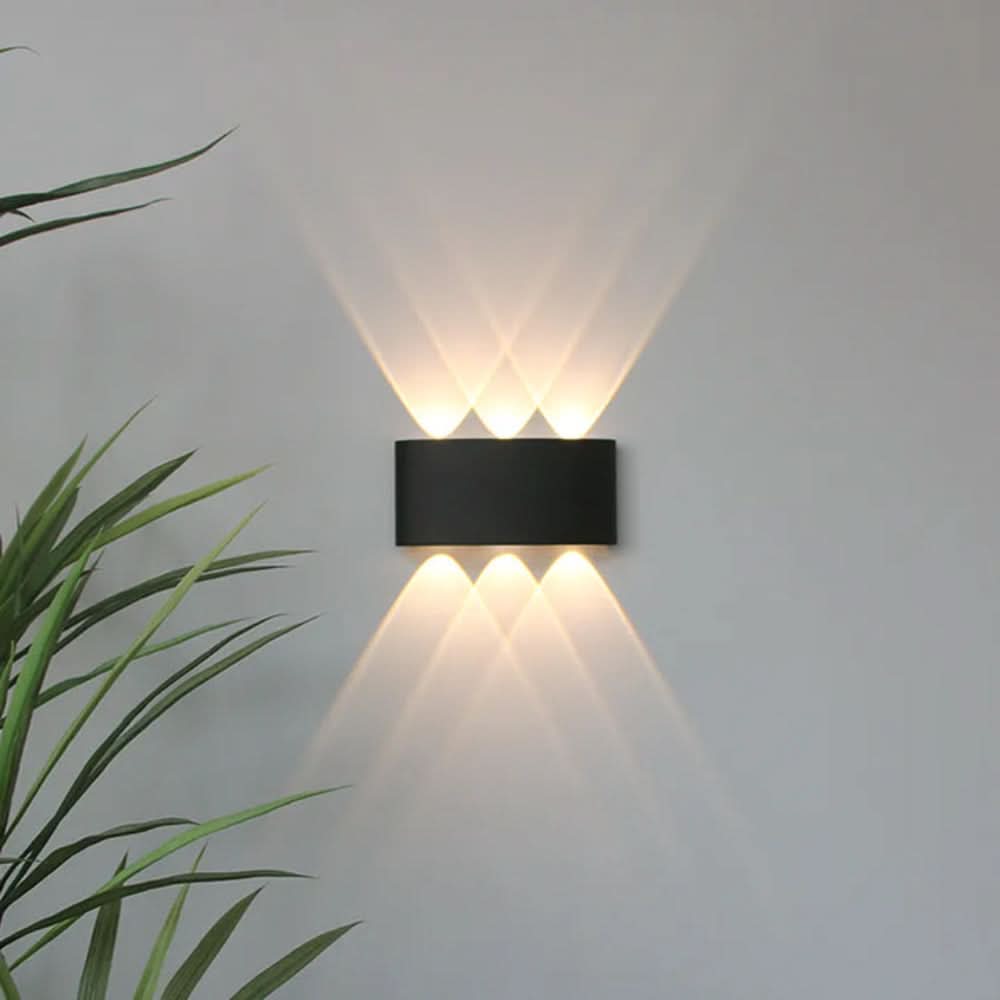 Moderne vegglampe for innendørs og utendørs bruk – Minimalistisk LED-spotlys