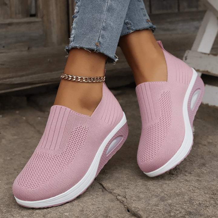 Slip-on-sneakers for kvinner | Enkel å ta på & pustende komfort