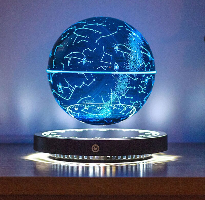 Svevende stjernekart «Konstellasjon» – lampe med magnetisk levitasjon