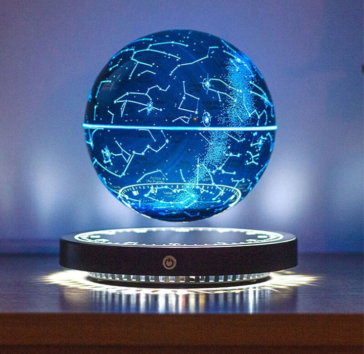 Svevende stjernekart «Konstellasjon» – lampe med magnetisk levitasjon