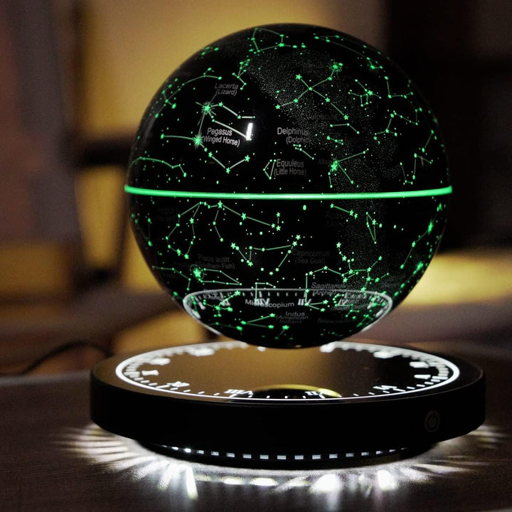 Svevende stjernekart «Konstellasjon» – lampe med magnetisk levitasjon