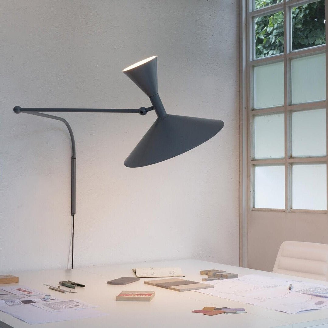 Justerbar Lustra Marseille Vegglampe