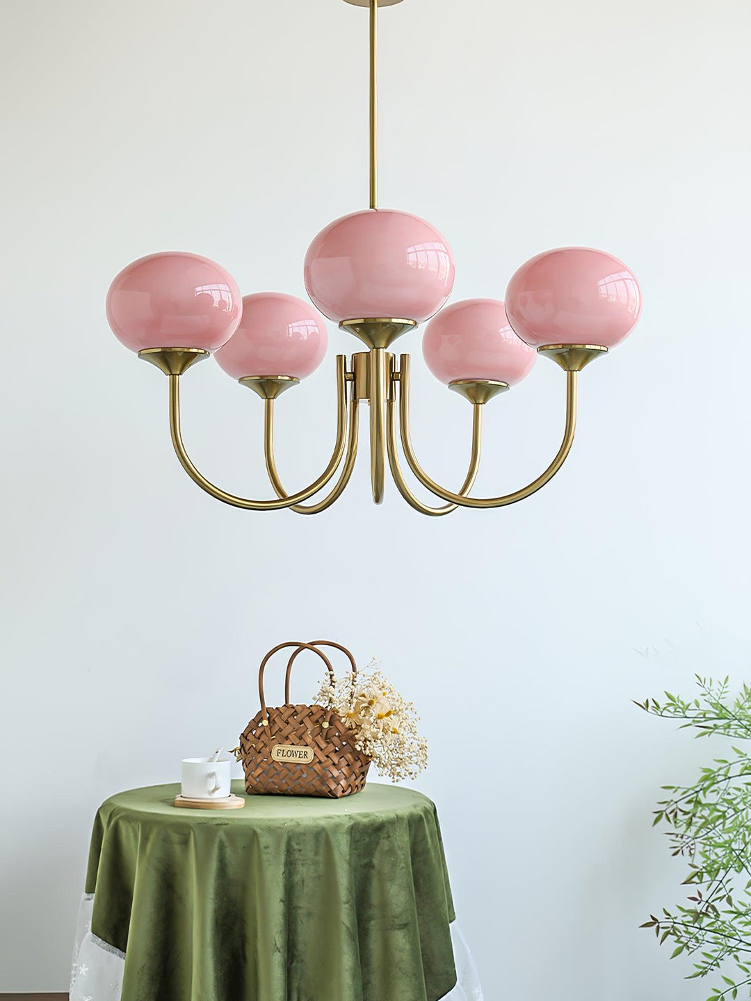 Light Circle-taklampe – slank og elegant til ethvert interiør