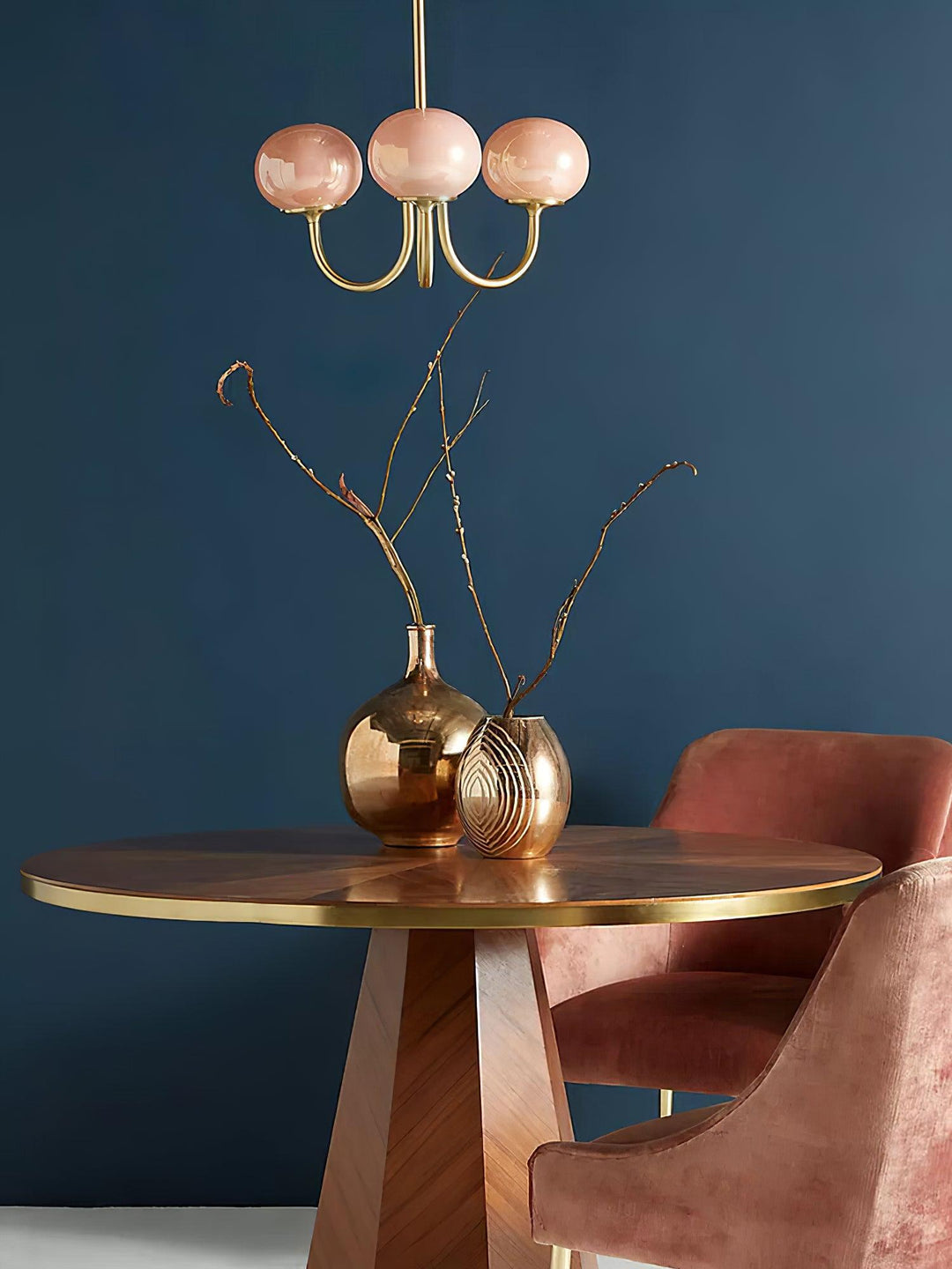 Light Circle-taklampe – slank og elegant til ethvert interiør