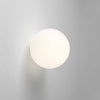 Moderne LED-vegglampe med globe i matt glass, 1 lyskilde