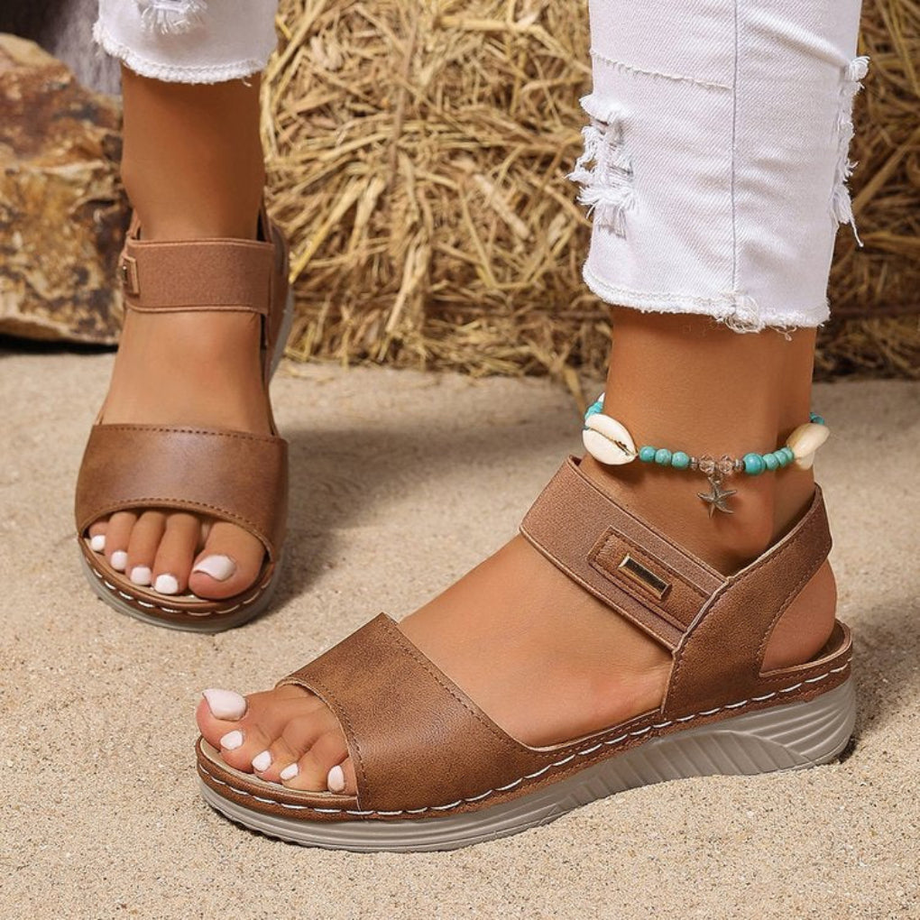 Lettvektsdesign for hele dagen sommerfotwear