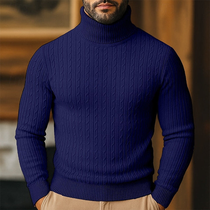 Høyhalset genser til herre med kabelmønster – finstrikket pullover