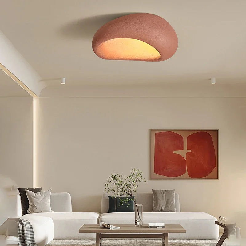 Tak-LED-lampe i wabi-sabi-stil – dekorativ taklampe med organisk form