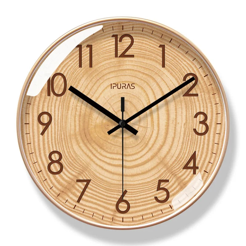 Veggklokke i tre TimeWisp – Stillegående klokke med stil