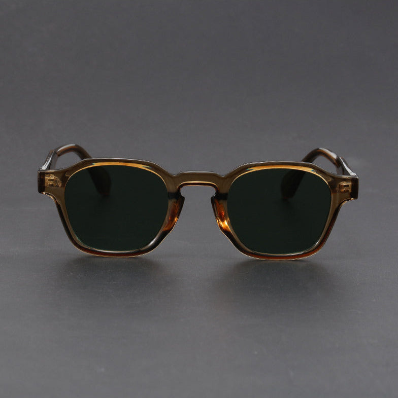 Firkantet Solbrille Retrodesign - Innfatning i Polykarbonat