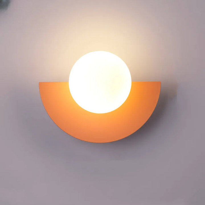 Moderne LED-vegglampe i geometrisk halvsirkelstil