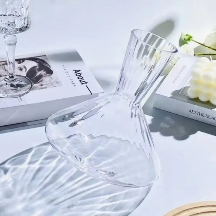 LuxeSwirl Krystalldekanter | Roterende 360°-glasskaraffel for vin, whisky og champagne
