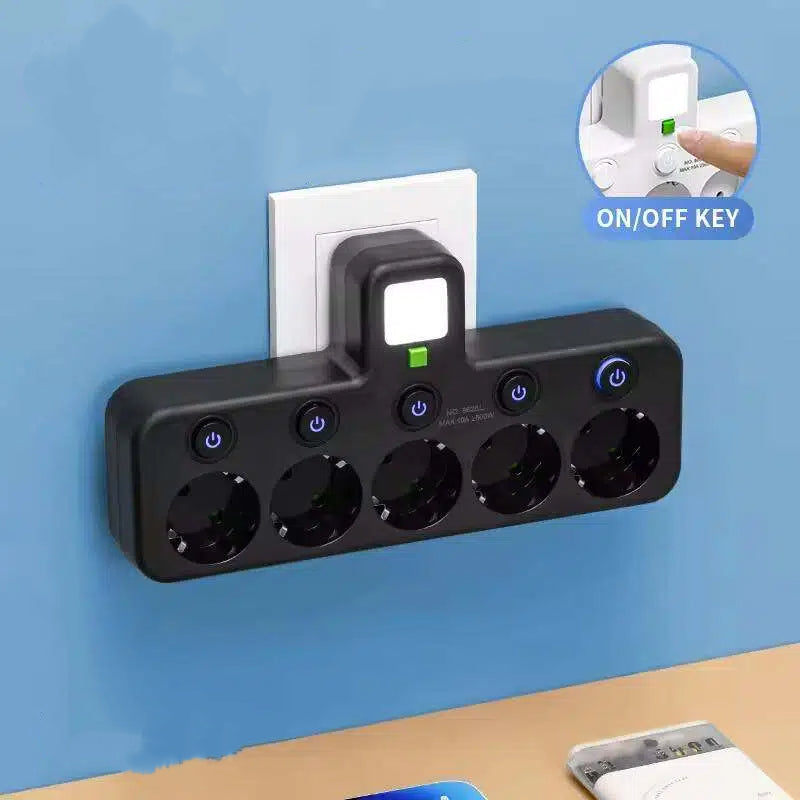 Stikkontaktlist med USB og brytere | Flerveis stikkontakt med overspenningsvern 2500 W