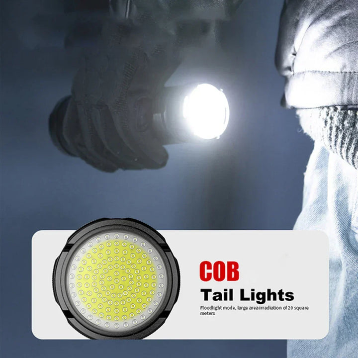 Ladattava 10000 lumenin LED-taskulamppu – Striker