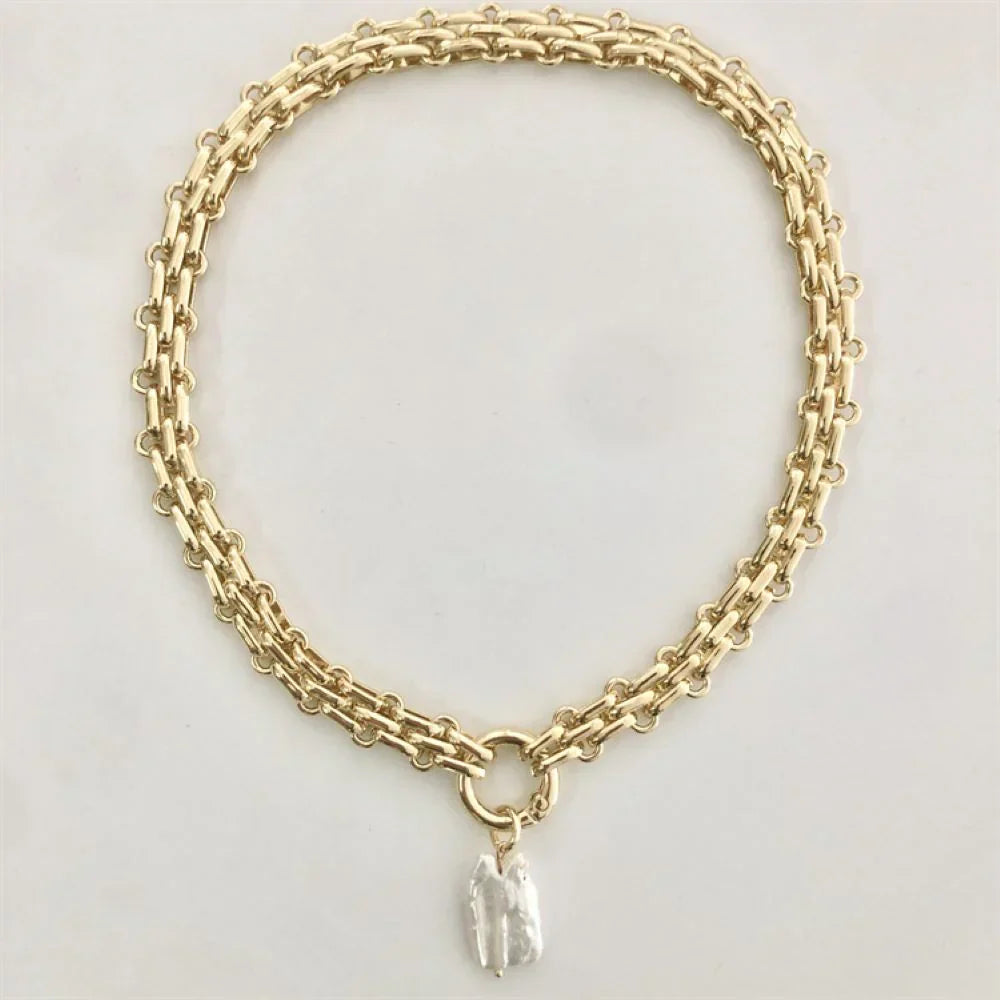 Baroque Freshwater Pearl Necklace med Gull &amp; Sølv Kjede
