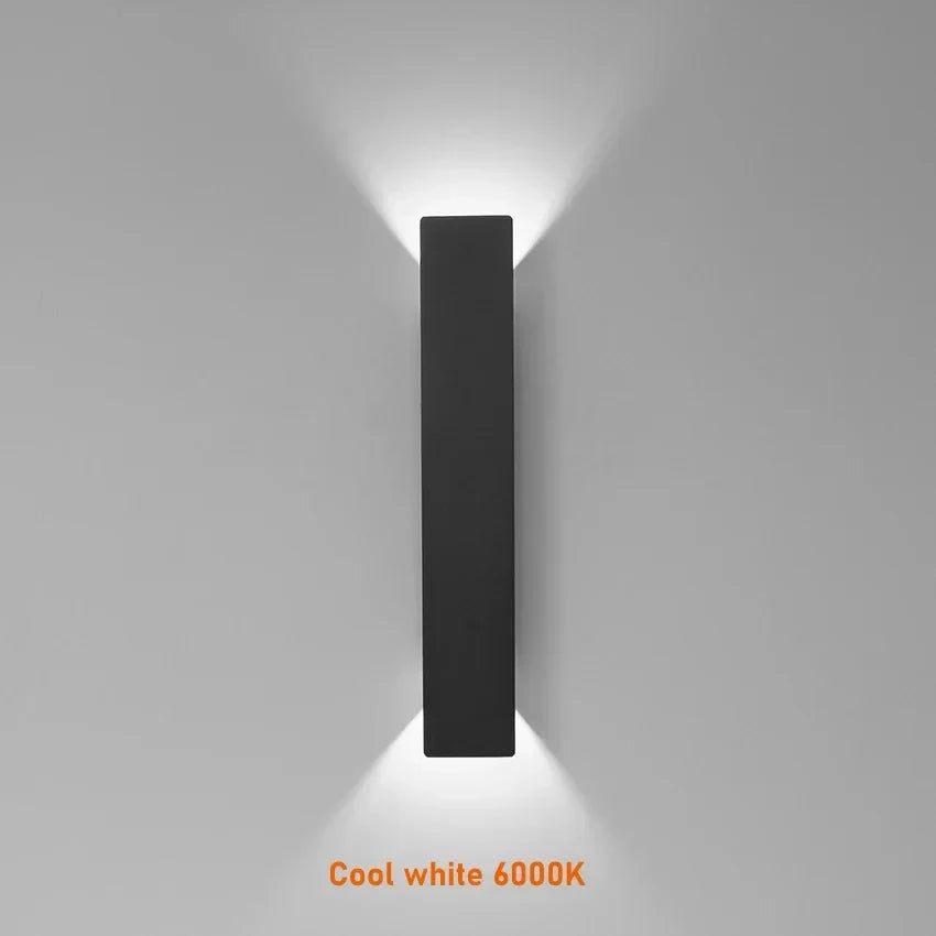 Moderne utendørslampe – LED-vegglampe opp/ned, vanntett, vertikalt design