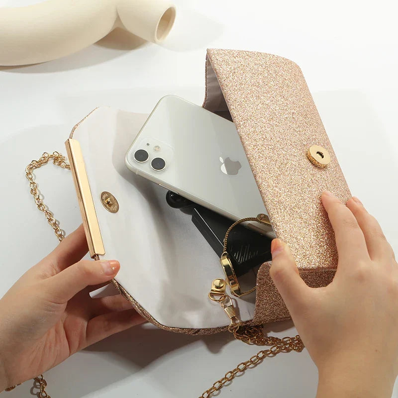 Luksuriøs clutch til dame – håndveske til aftenantrekk, ensfarget, passer til festlige anledninger