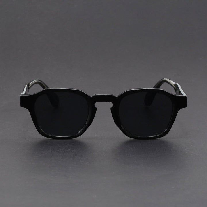 Firkantet Solbrille Retrodesign - Innfatning i Polykarbonat