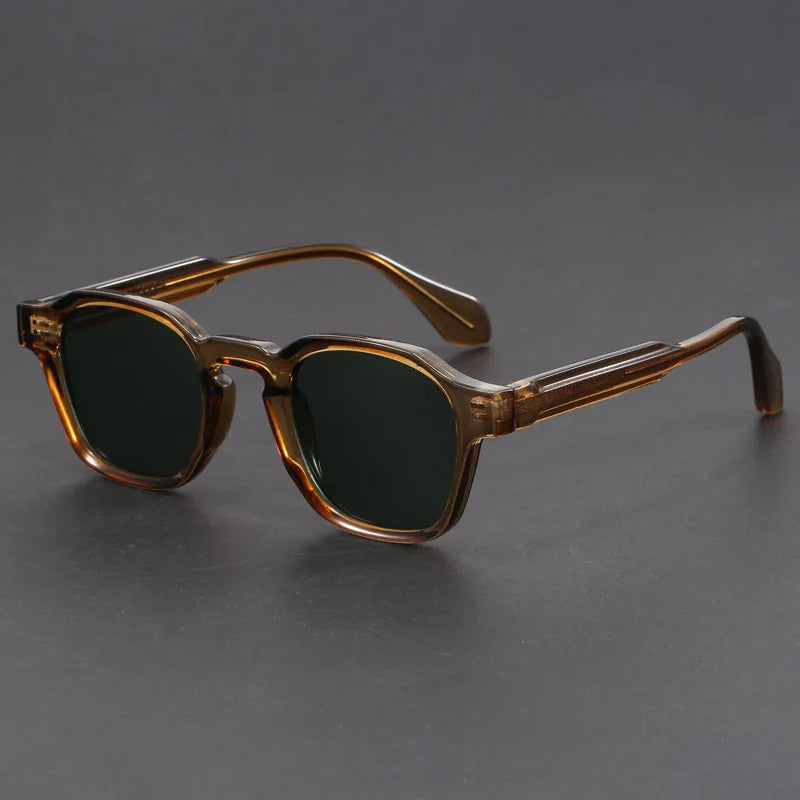 Firkantet Solbrille Retrodesign - Innfatning i Polykarbonat
