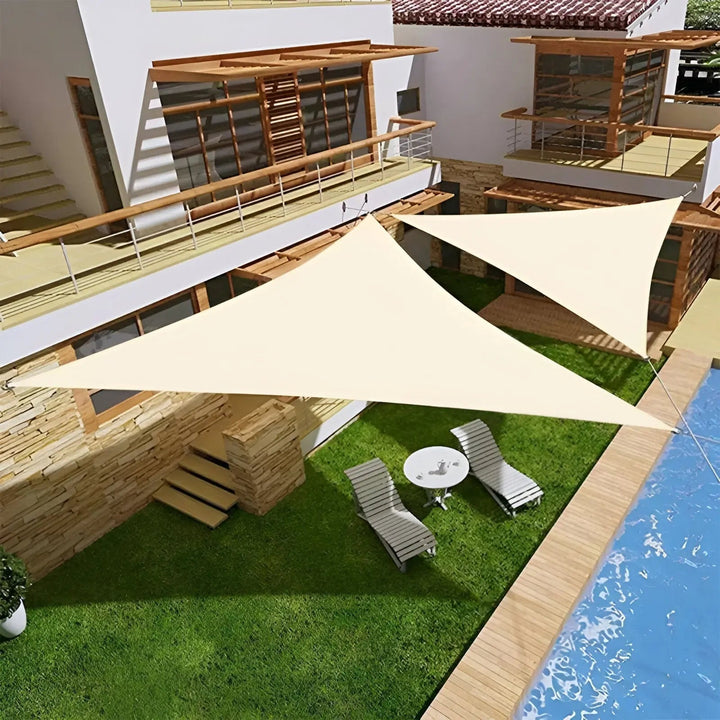 Solseil | Trekantet skyggeduk for terrasse | UV-beskyttelse og vannavvisende | AeriCover