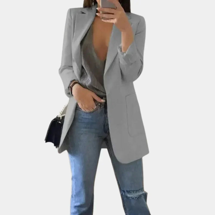 Lang Slim Fit Blazer for Kvinner – Tidløs Eleganse Møter Moderne Snekring