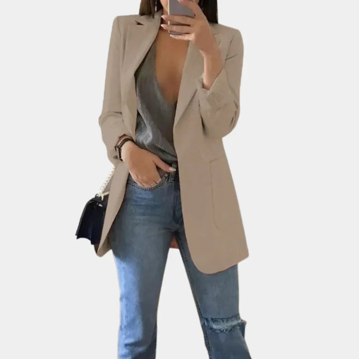 Lang Slim Fit Blazer for Kvinner – Tidløs Eleganse Møter Moderne Snekring