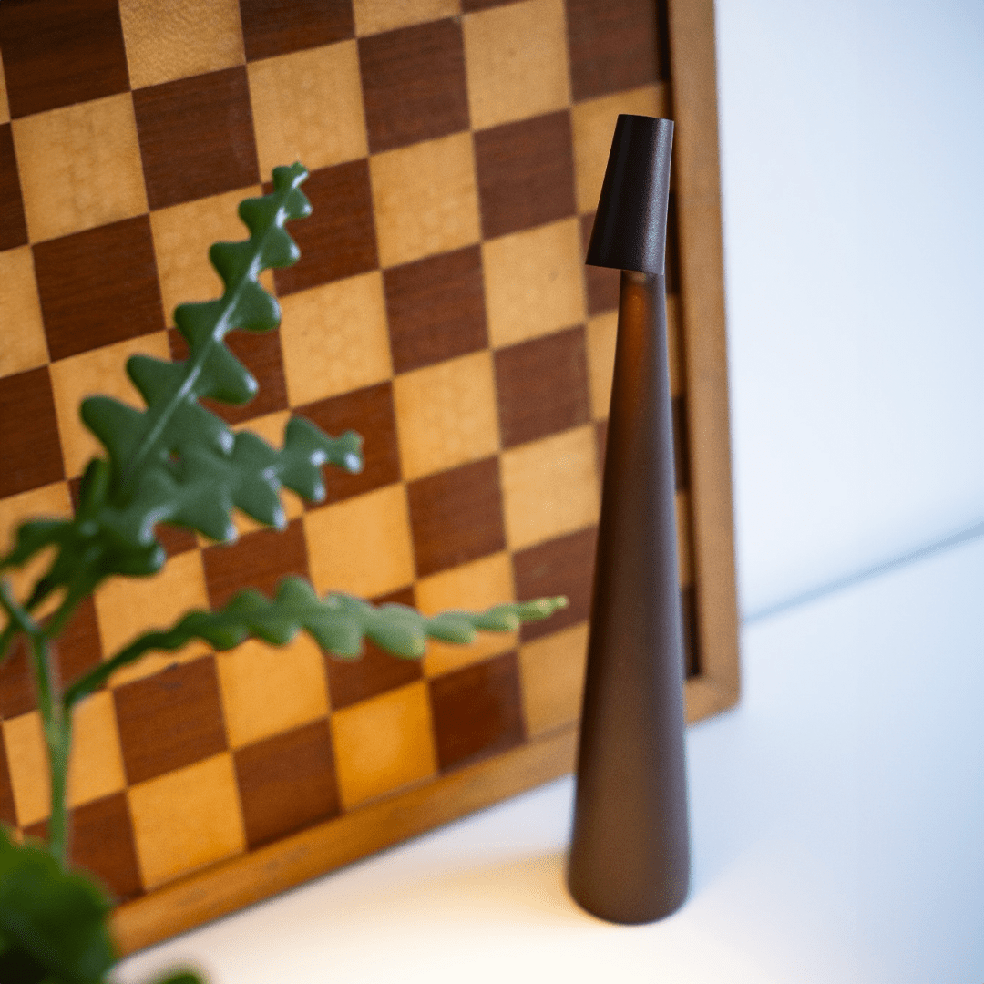 Trådløs LED-bordlampe i designerstil med 3-trinns touch-dimming