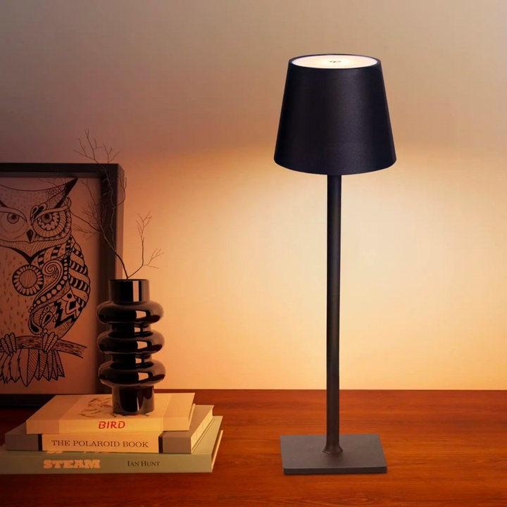 Trådløs bordlampe | Minimalistisk design | Dimbart LED-lys
