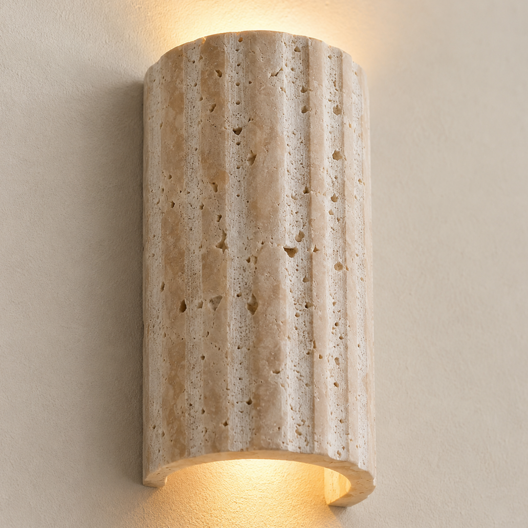 Vegglampe i naturstein