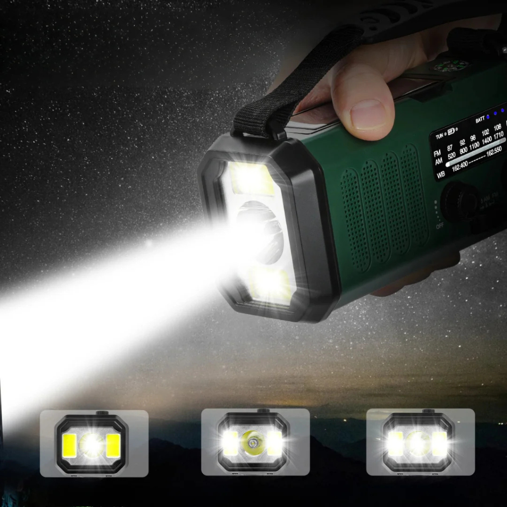 Nødradio med håndsveiv, solcellepanel og powerbank-funksjon