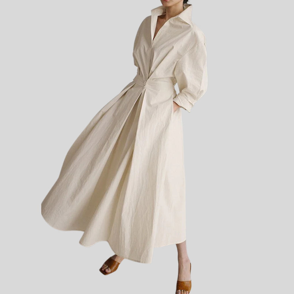 Kvinnes kjole – Moderne eleganse med fine detaljer