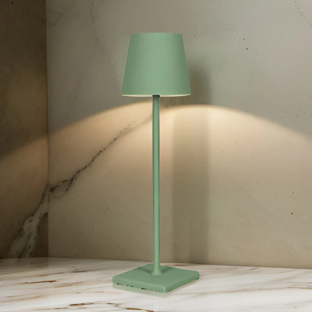 Multifunksjonell trådløs oppladbar bordlampe - NordicAura