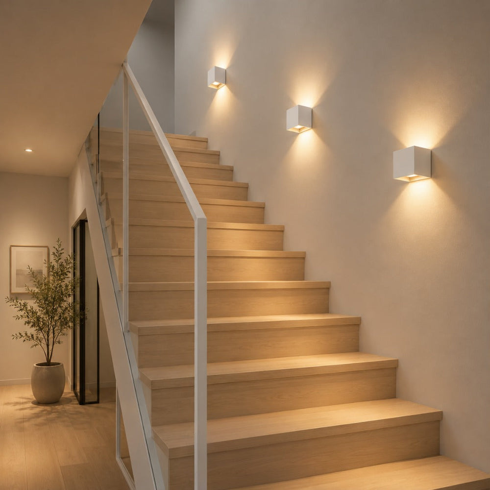 Luxe trådløs vegglampe | firkantet sensorlampe | aluminium 10 x 10 cm