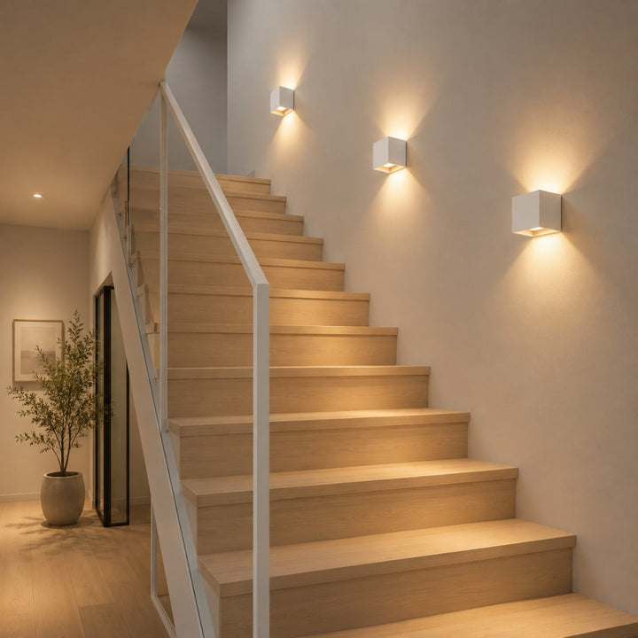 Luxe trådløs vegglampe | firkantet sensorlampe | aluminium 10 x 10 cm