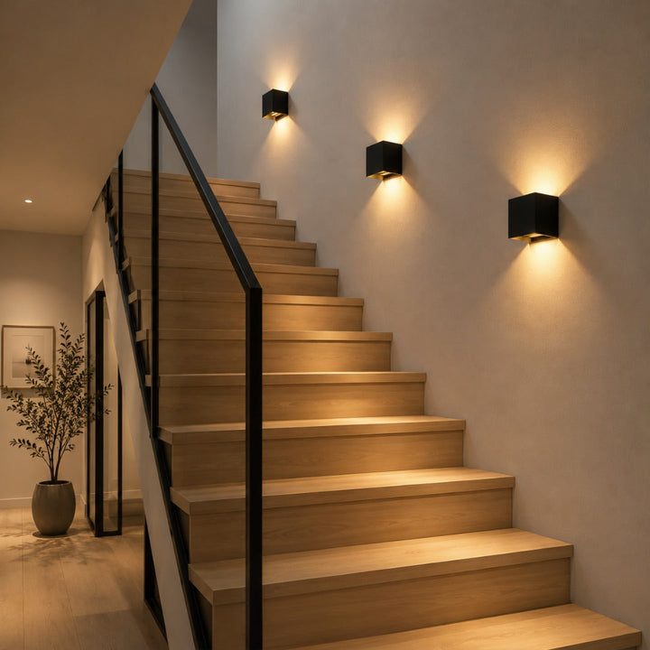 Luxe trådløs vegglampe | firkantet sensorlampe | aluminium 10 x 10 cm