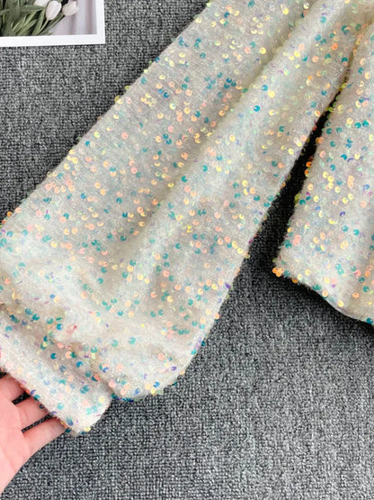 Fleur – Glitter En-Skulder Top | Sparkle med Eleganse