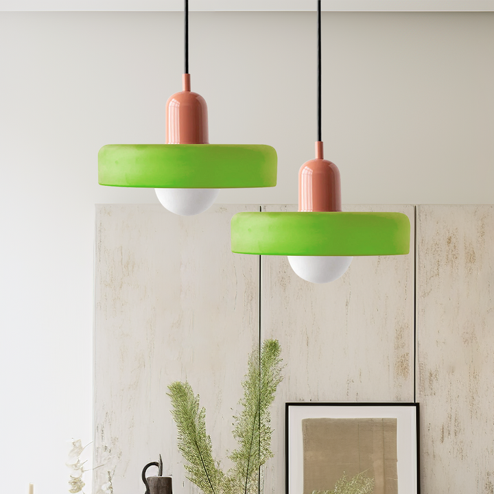 Bauhaus-pendellampe i farget glass