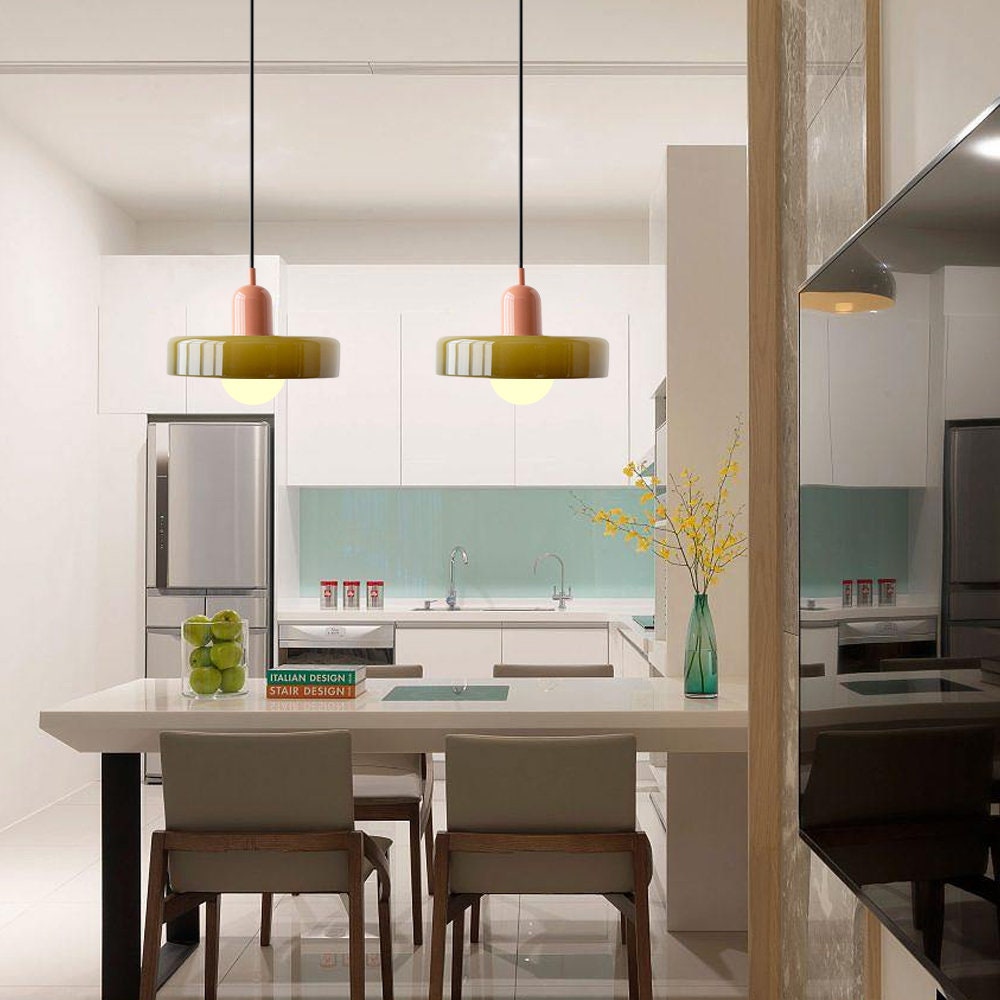 Bauhaus-pendellampe i farget glass